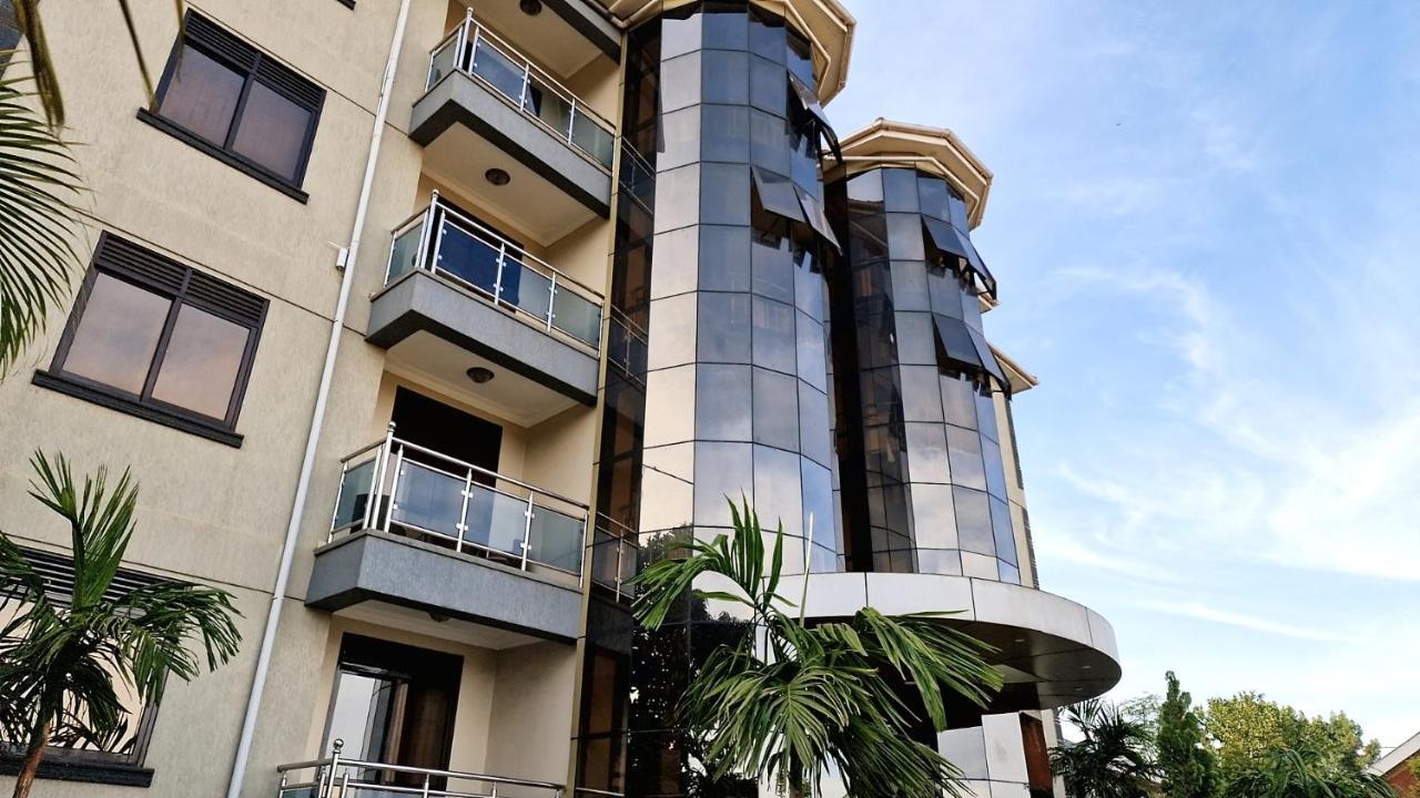 Eric Wilkins Apartments Lubowa Buitenkant foto