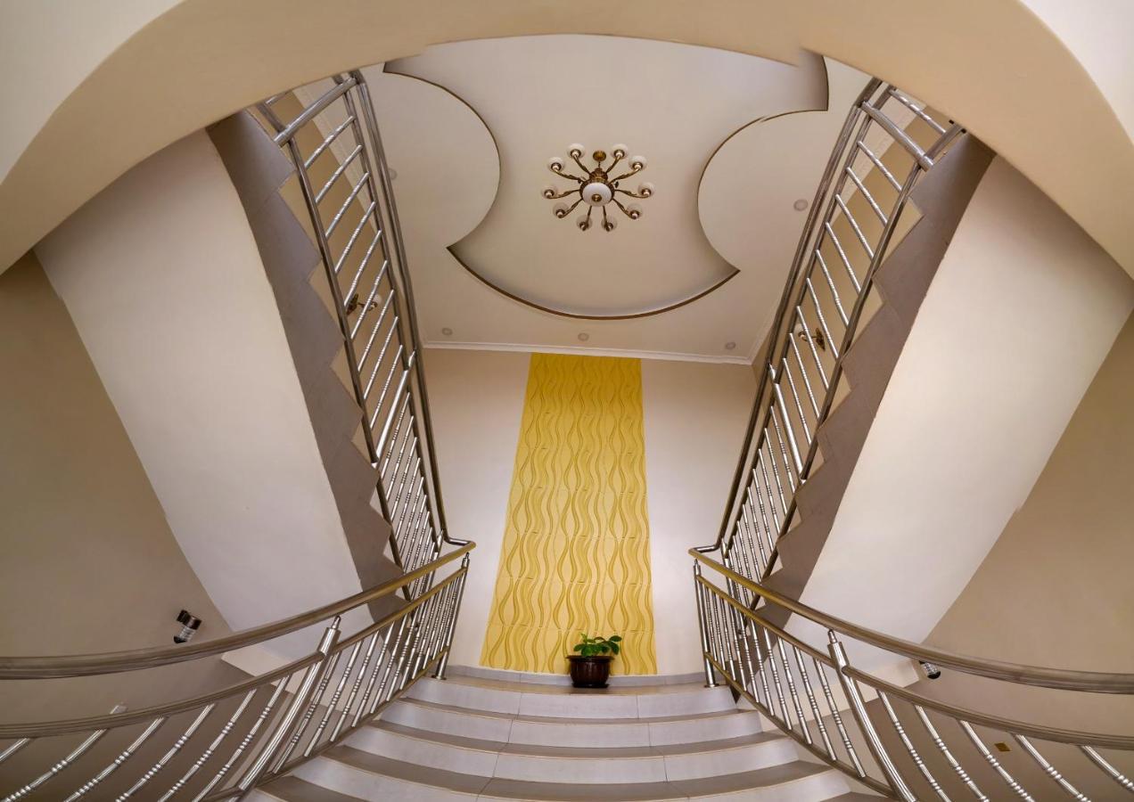 Eric Wilkins Apartments Lubowa Buitenkant foto